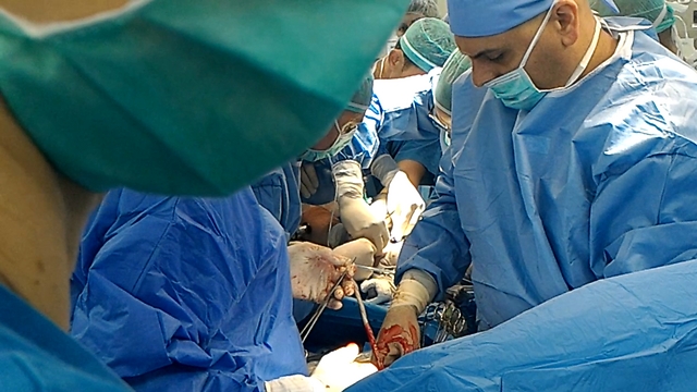 Редчайшая операция в клинике «Рамбам» - прооперированы мать и плод, связанные пуповиной